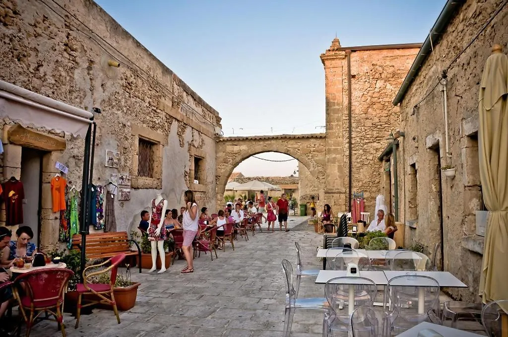 Casale Hibiscus Villa Santa Maria Del Focallo Holiday home